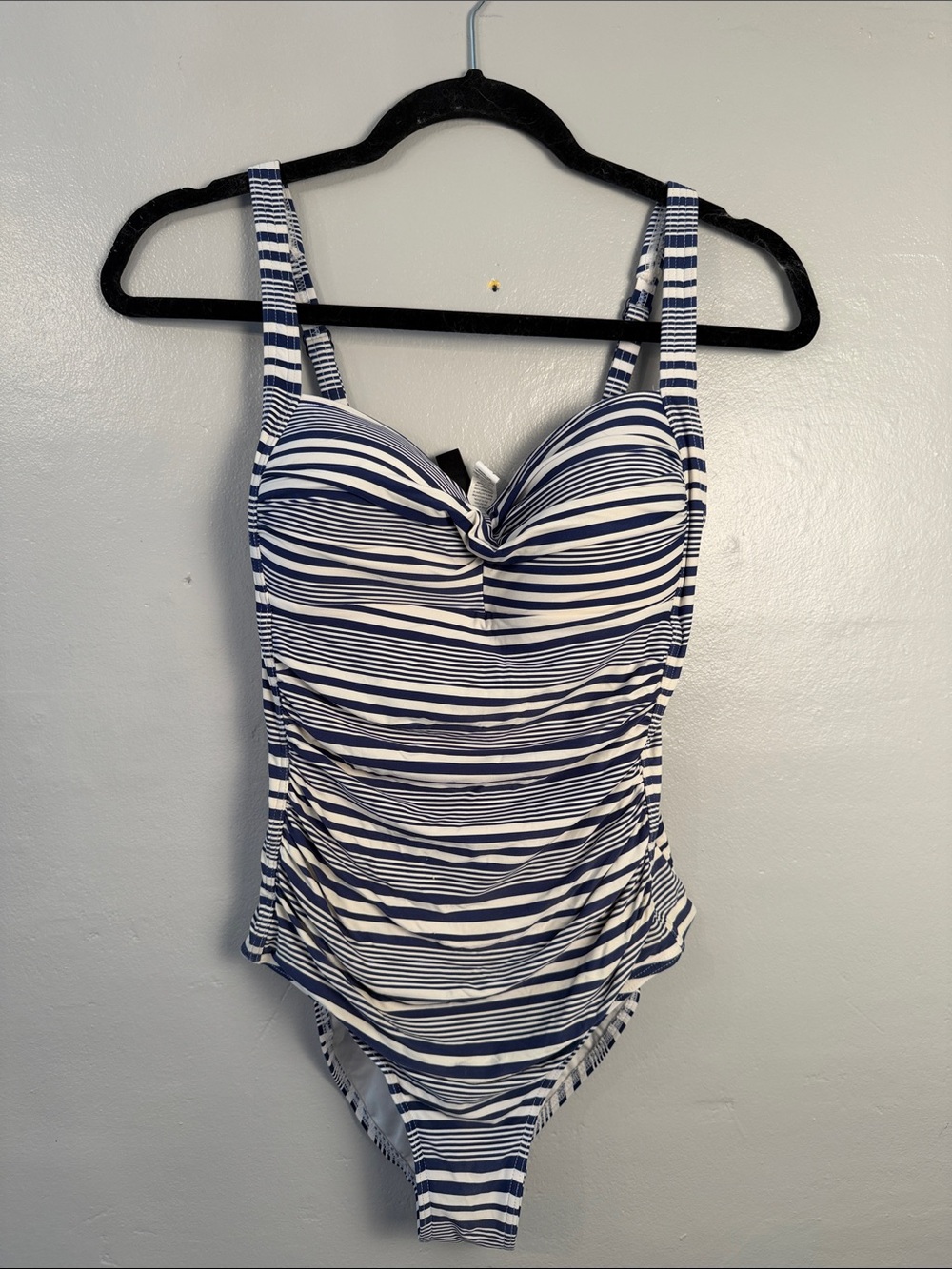 Niptuck Women’s Striped Navy & White  One-Piece Swimsuit size 6